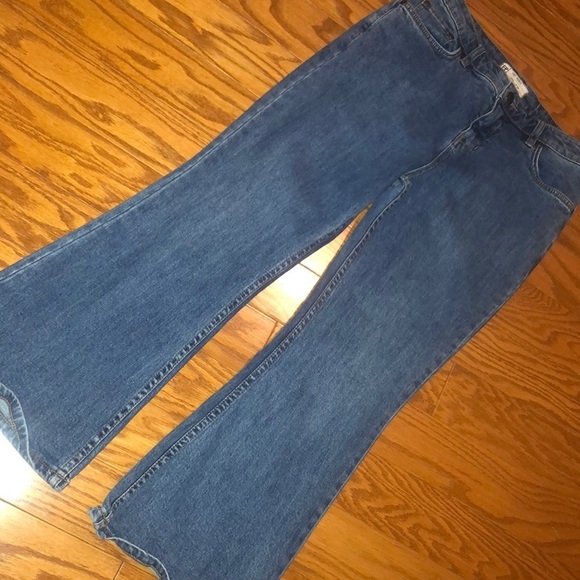 Free People jeans - Picture 1 of 10